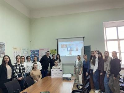 Studenci lwowskiej polonistyki przygotowują się do konkursu językowego